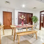 Cosy 1 Bed In Yansoon 3, Downtown Dubai